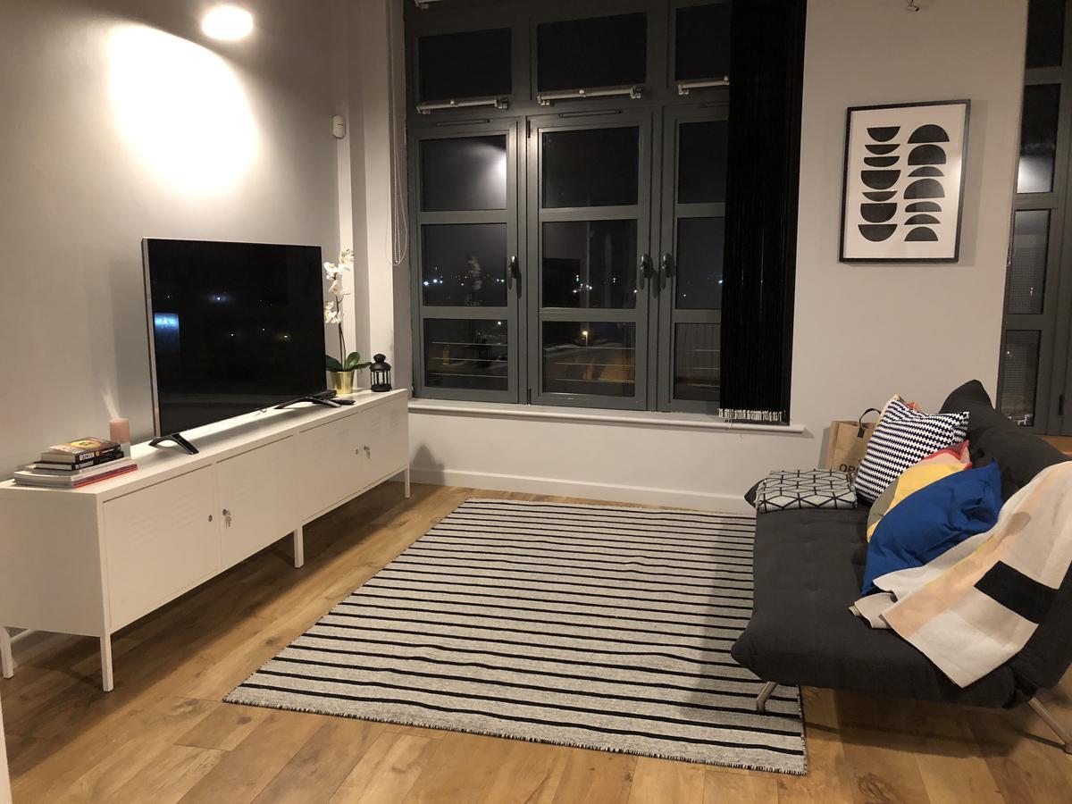 4B Loft Penthouse Industrial Decor With Canal & City Views Coventry Exterior foto
