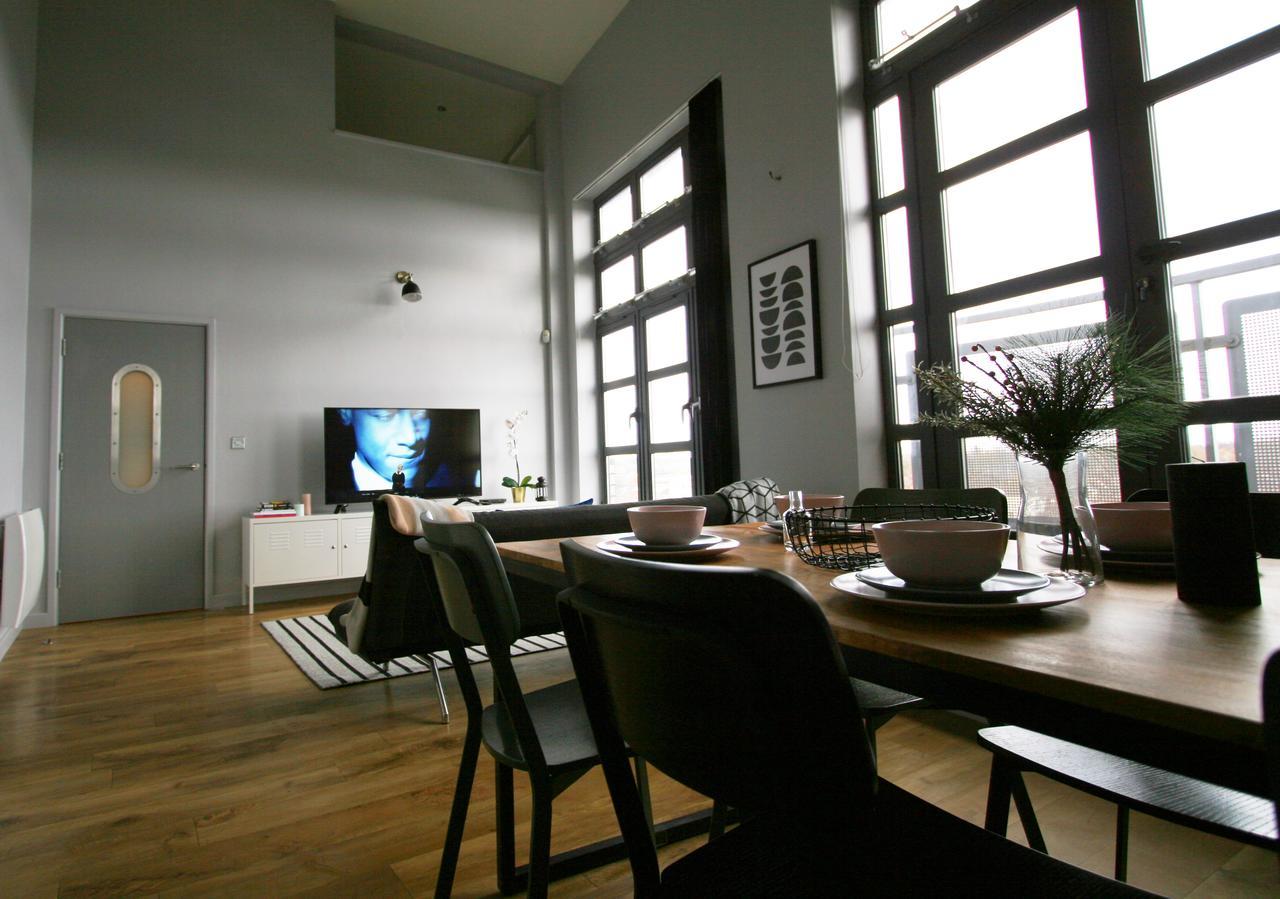 4B Loft Penthouse Industrial Decor With Canal & City Views Coventry Exterior foto